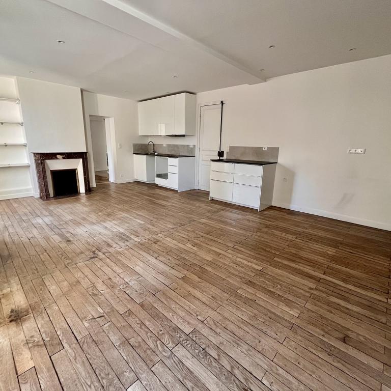 2 PIECES A LOUER PARIS XIème.  MENILMONTANT