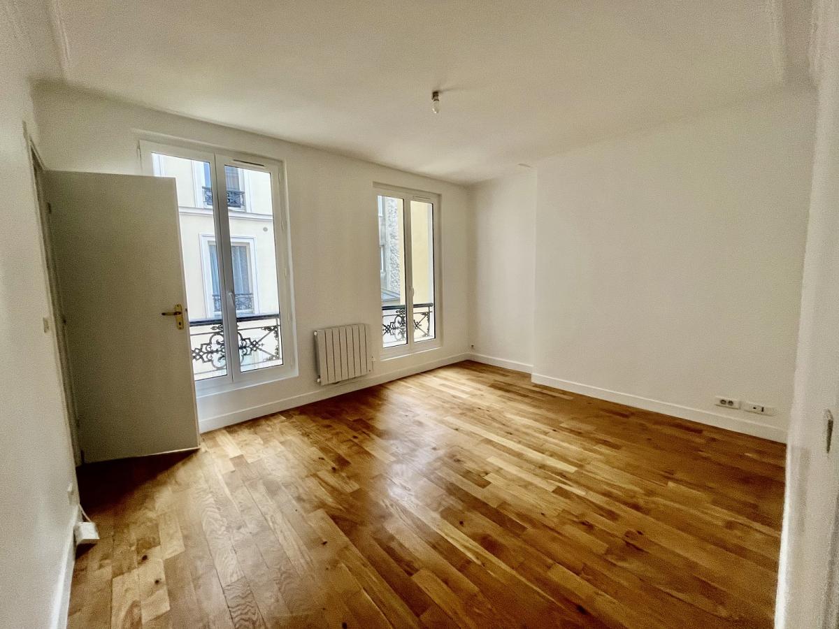 A LOUER 47.22m²  Paris VIIème  SEVRES VANEAU