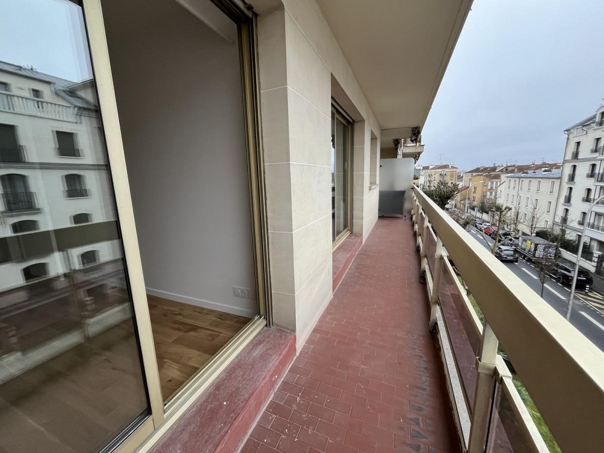 A LOUER 2 Pièces 47.16m² avec BALCON CAVE ET PARKING